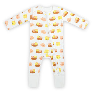 the wee bean organic cotton and bamboo blend reversible zipper footed footie romper in dim sum